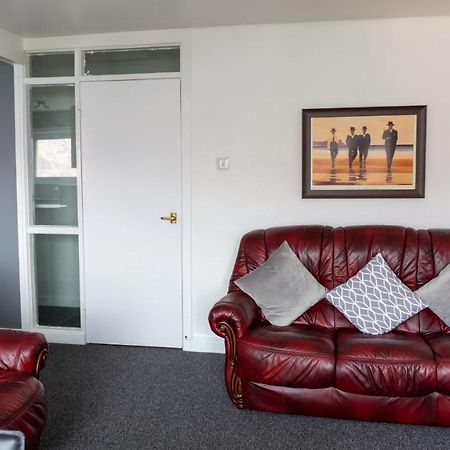 Loch & Hill View Apartment Fort William Exterior photo